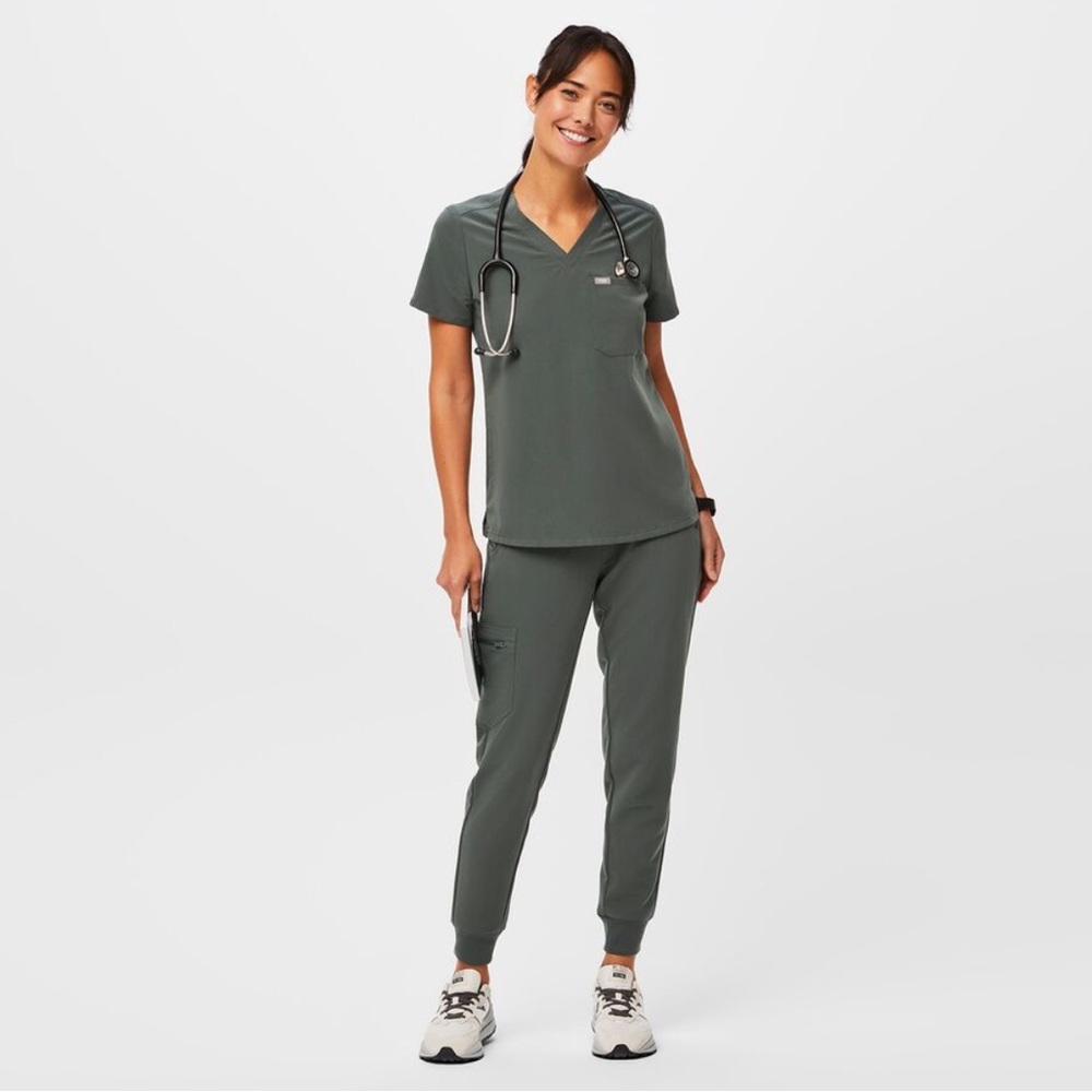 Wear figs set